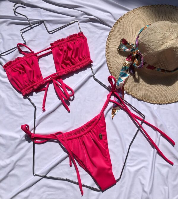 Traje de baño rosado dos piezas
