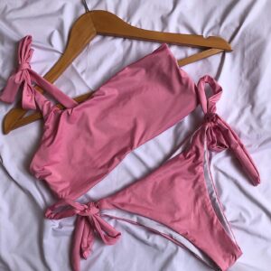 Traje de baño rosado
