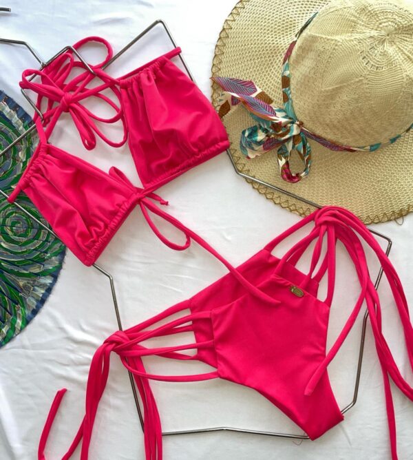 Traje de baño fucsia